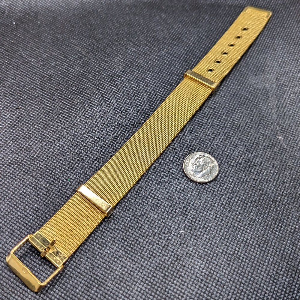 Gold tone mesh bracelet